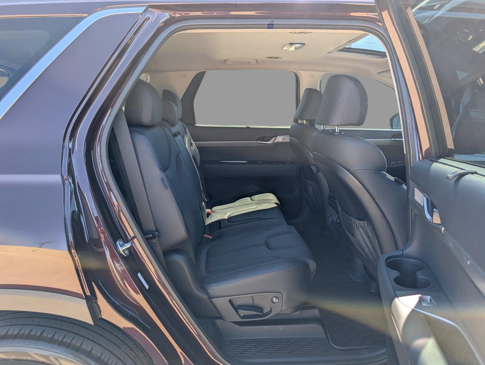 Used 2023 Sierra Burgundy Hyundai SEL image 24