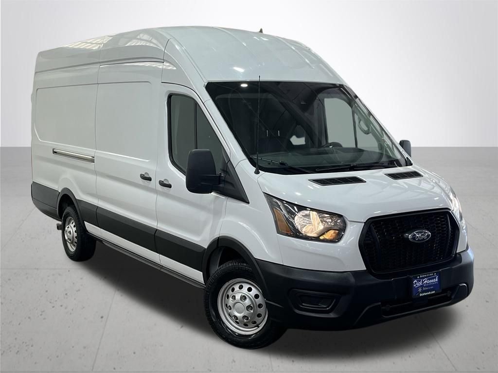 Used 2023 White Ford Base image 7
