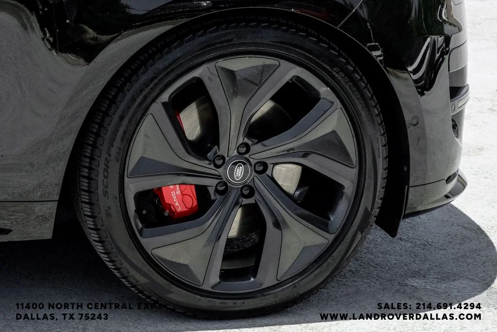 Certified Used 2024 SV Bespoke Match to Sample in Gloss Finish Land Rover Autobiography image 60