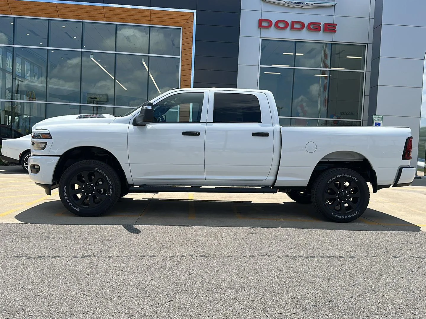 New 2026 Bright White Clearcoat Ram Black Express image 2