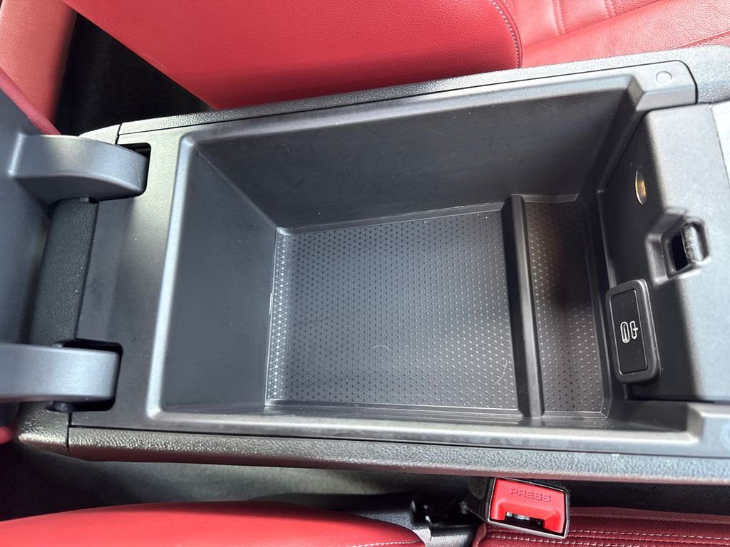 Used 2023 Skyscraper Grey Metallic BMW M340i image 12