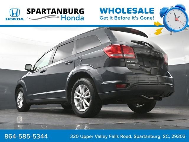 Used 2018 Gray Clearcoat Dodge SXT image 27