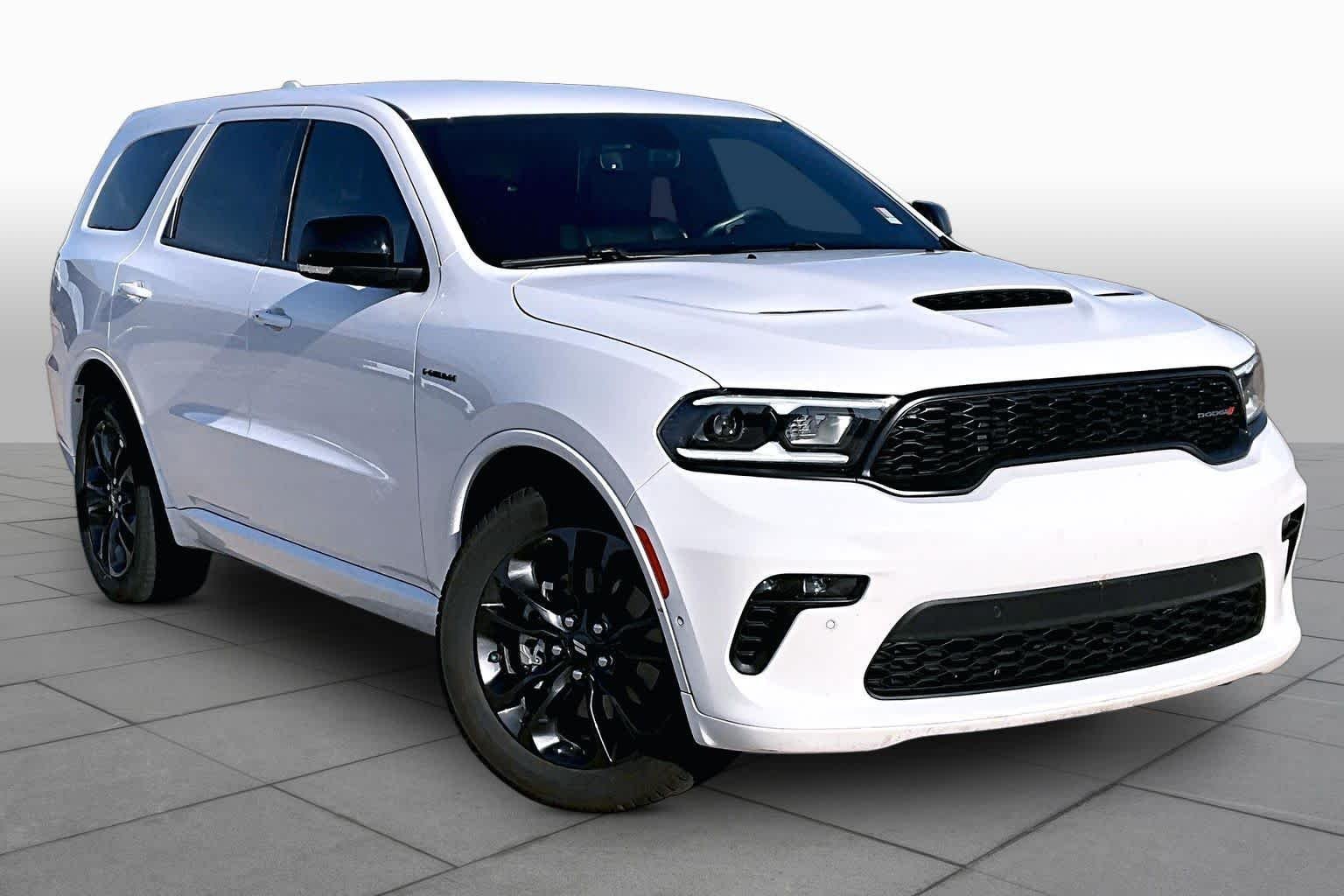 Used 2022 White Knuckle Clearcoat Dodge R/T image 3