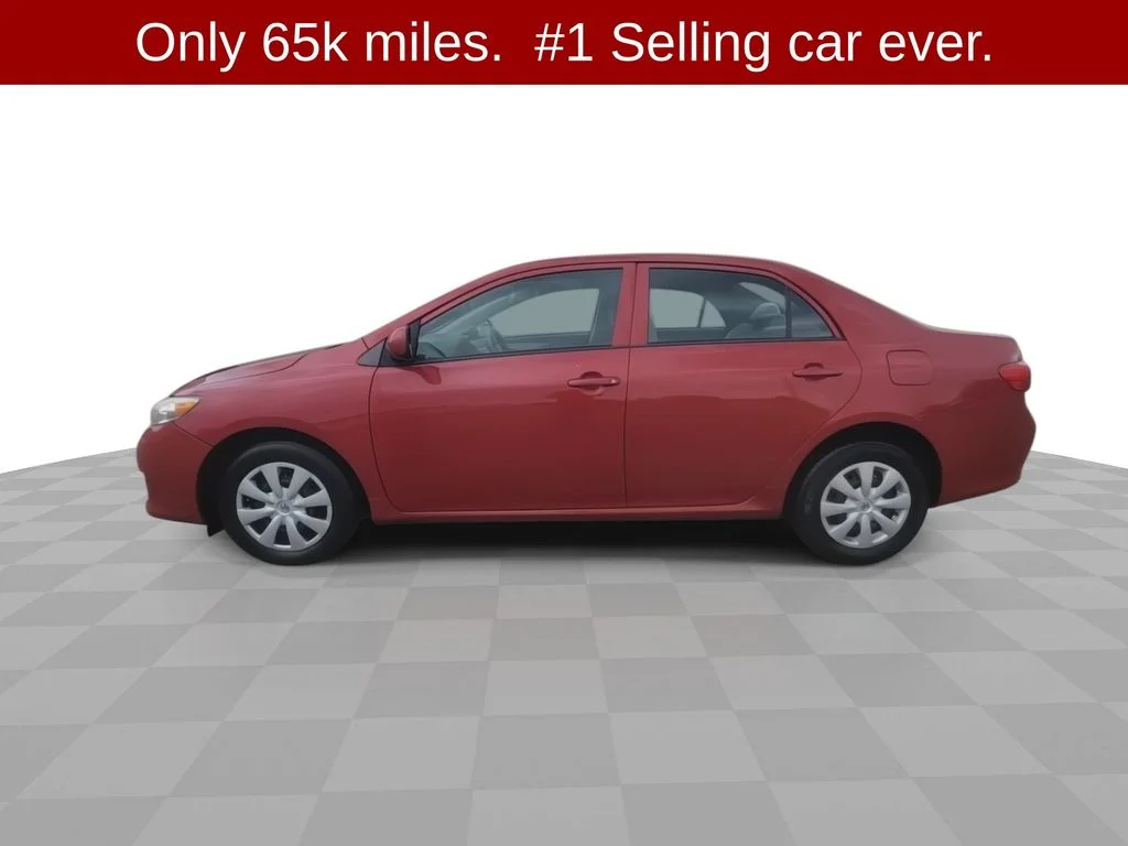 Used 2009  Toyota LE image 6