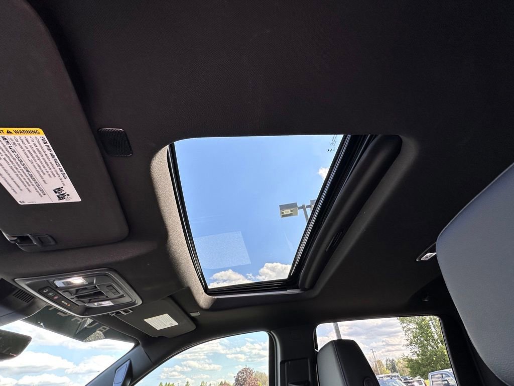 New 2026 Onyx Black GMC AT4 image 33