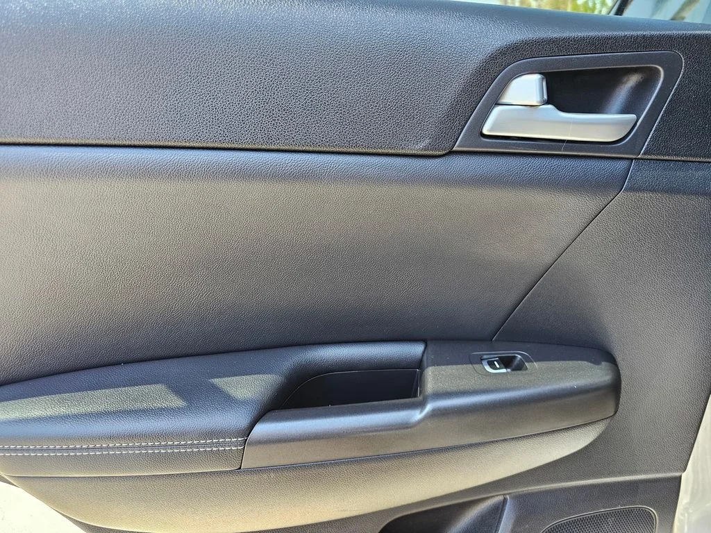 Used 2020 Gray Kia S image 18