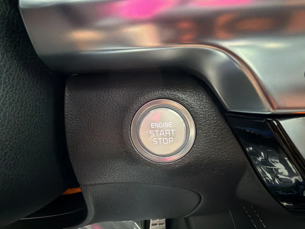 Used 2022 White Kia SX image 13