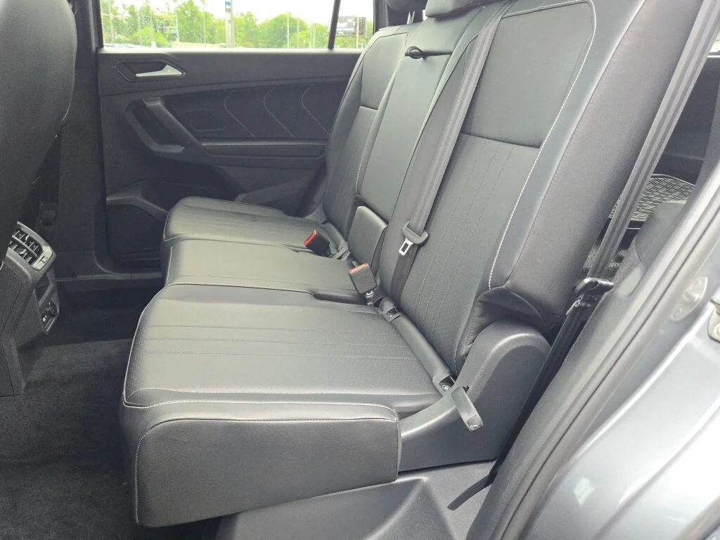 Used 2023 Gray Volkswagen 2.0T SE R-Line Black image 18