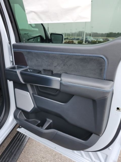 2025 Ford F-150 Platinum - Photo 57