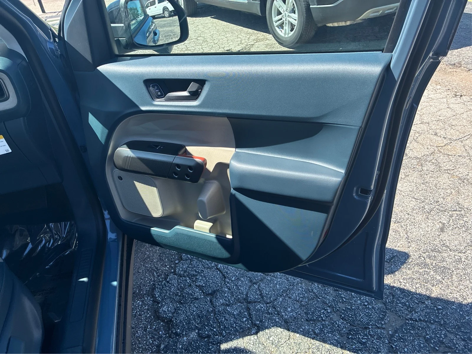 New 2026 Azure Gray Metallic Tri-Coat Ford Lariat® image 18