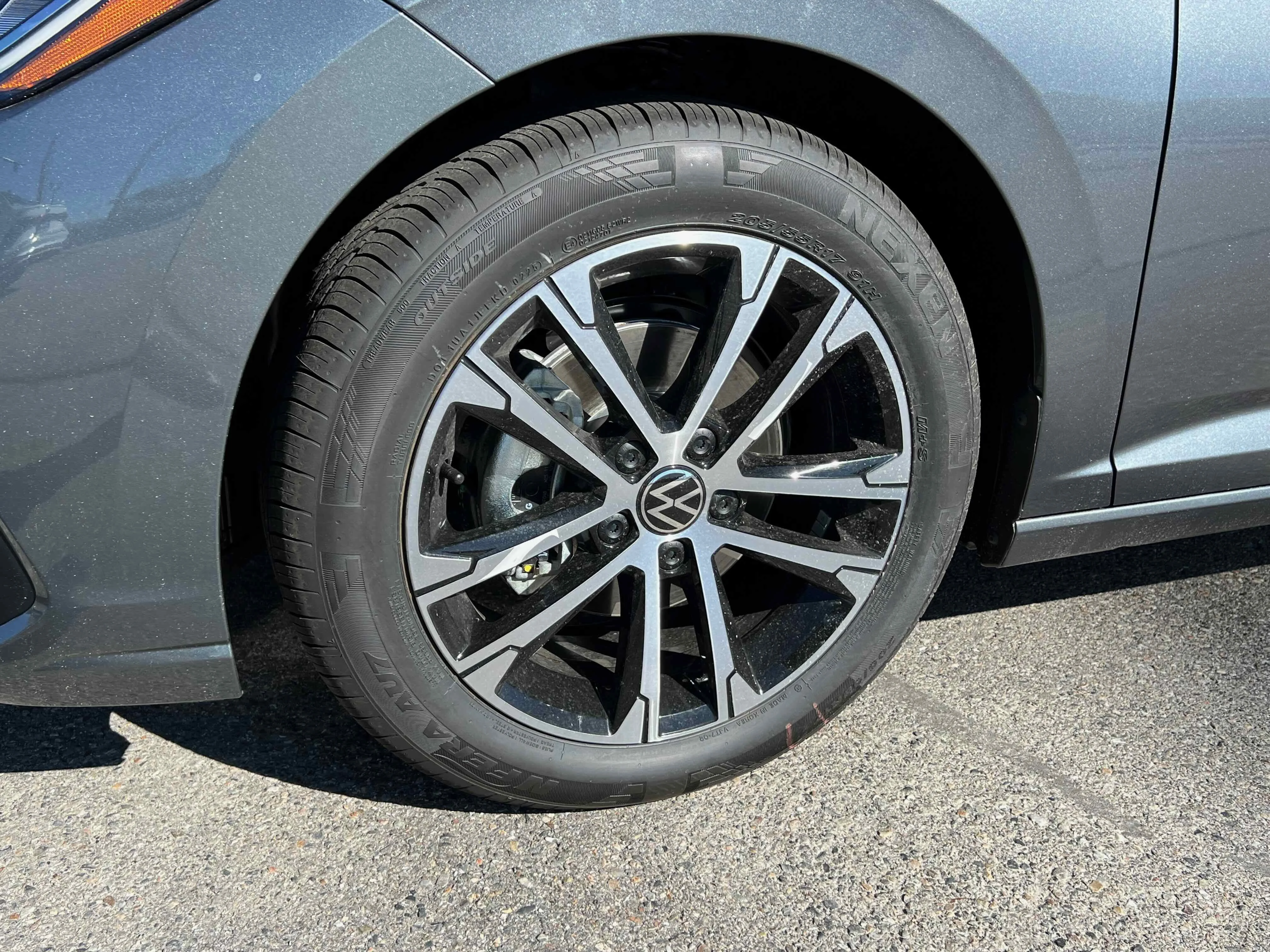 New 2026 Platinum Gray Volkswagen Sport image 10