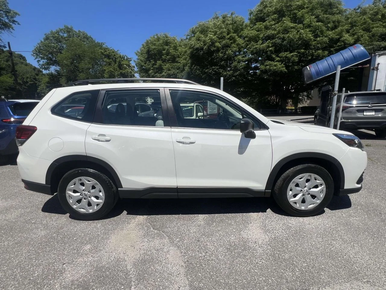 Used 2023 Crystal White Pearl Subaru Base image 3
