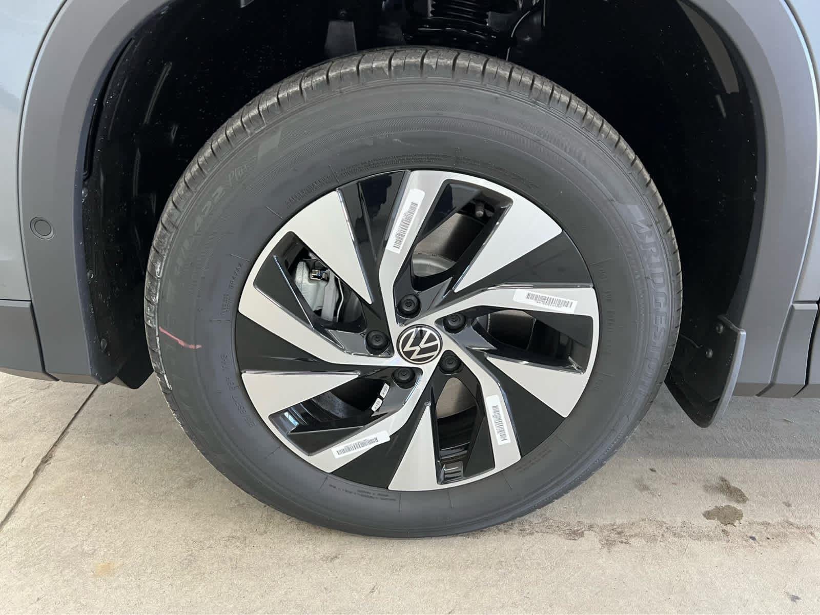2026 Volkswagen Tiguan S - Photo 7