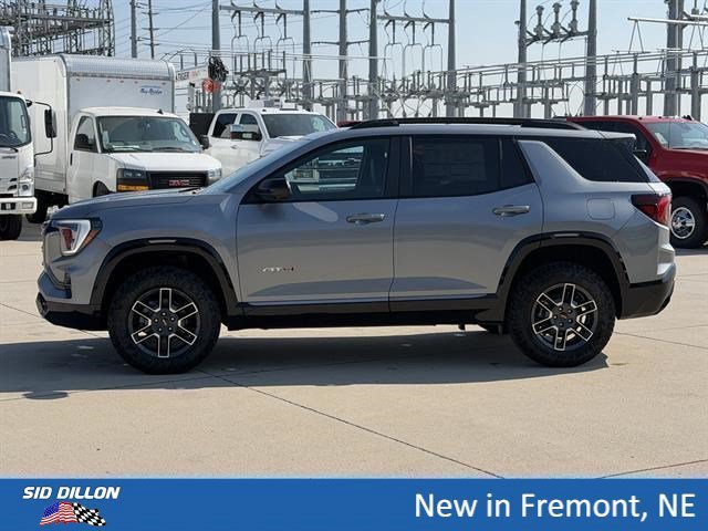2027 GMC Terrain AT4 - Photo 8