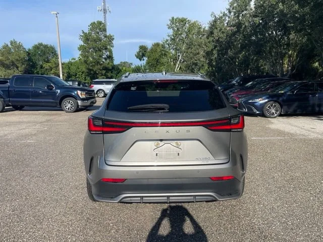 Used 2023 Silver Lexus NX 350 F SPORT Handling image 3