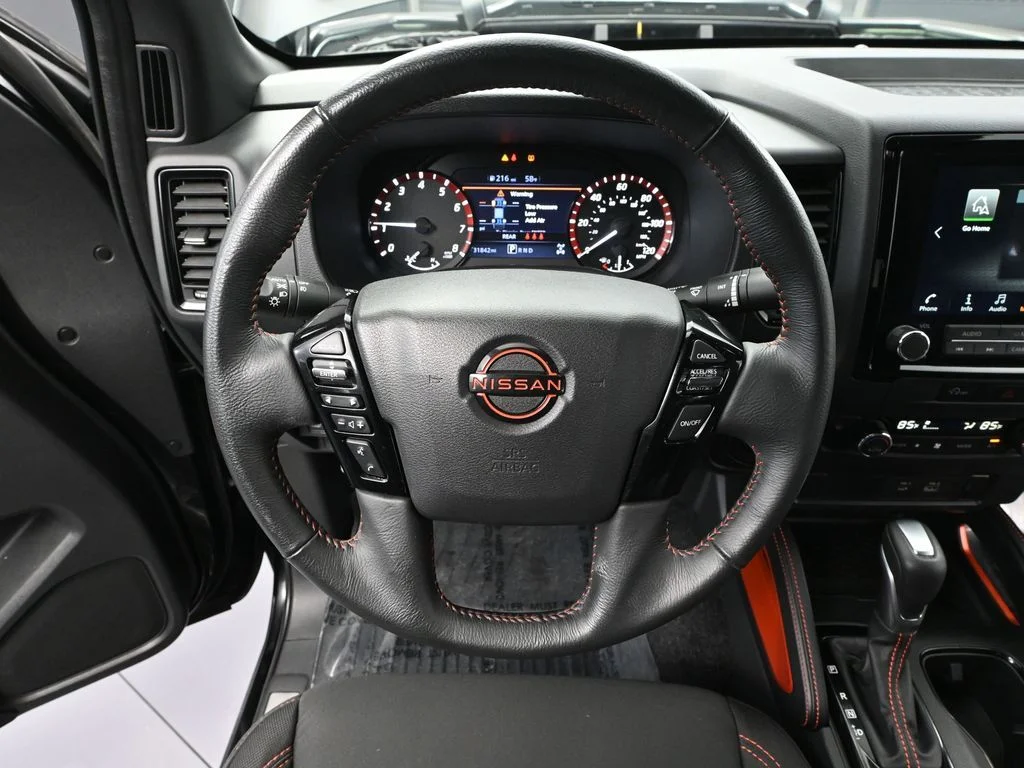 Used 2023 Black Nissan PRO-4X image 25