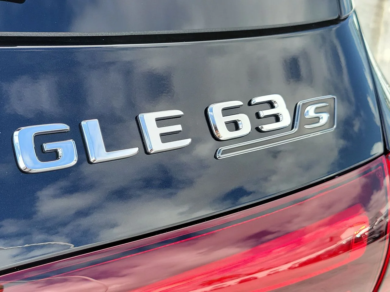 New 2026 Obsidian Black Metallic Mercedes-Benz AMG® GLE 63 S 4MATIC+ SUV image 8