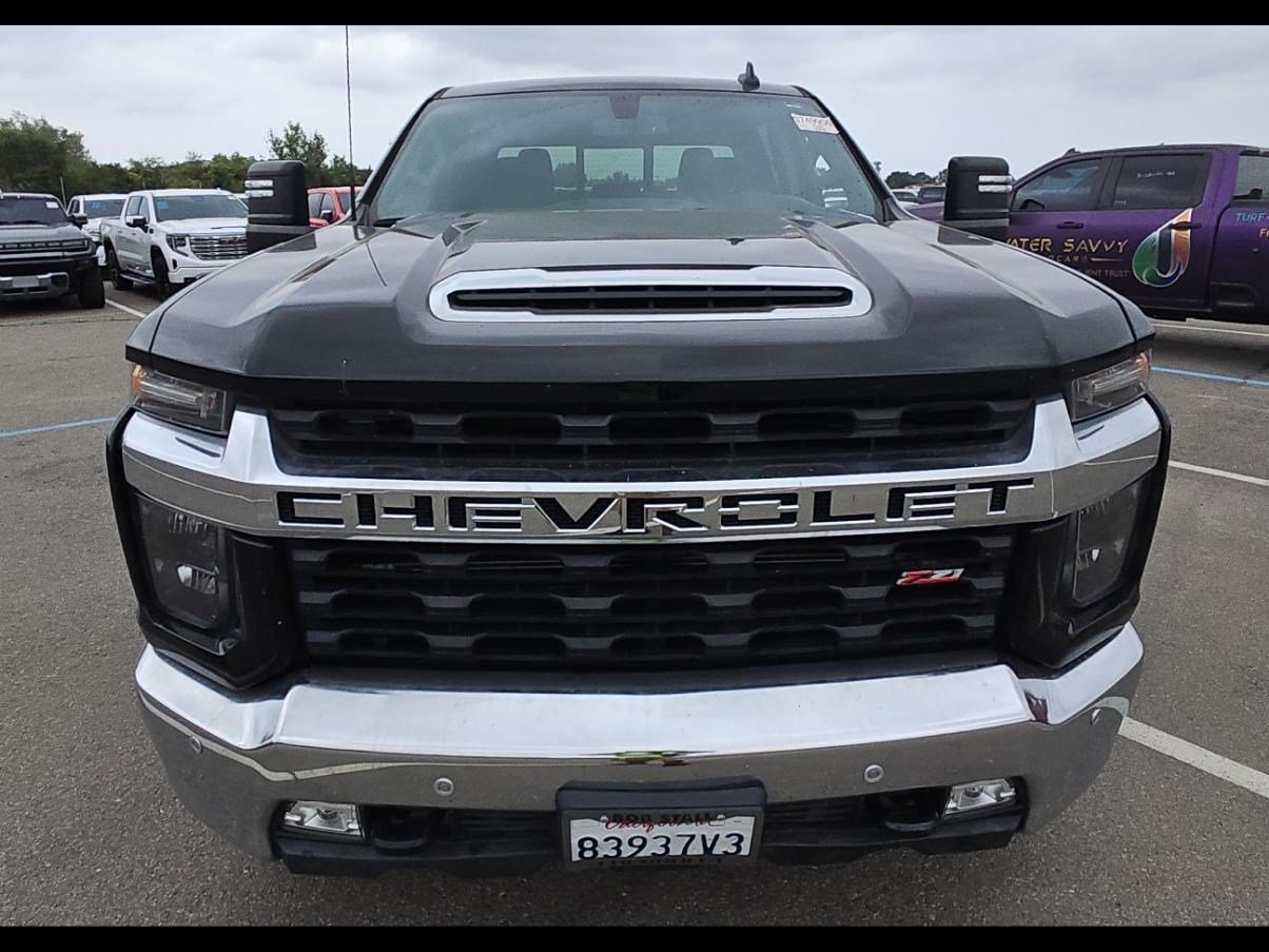 Used 2023 Black Chevrolet LT image 4