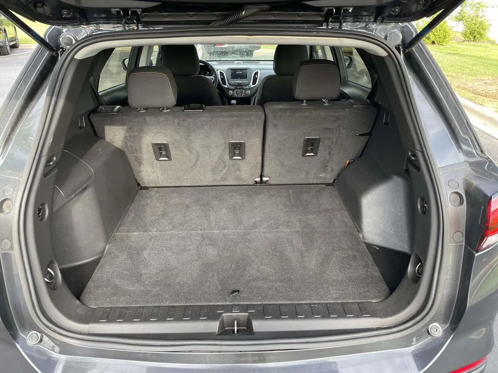 Used 2023 Iron Gray Metallic Chevrolet LT image 13