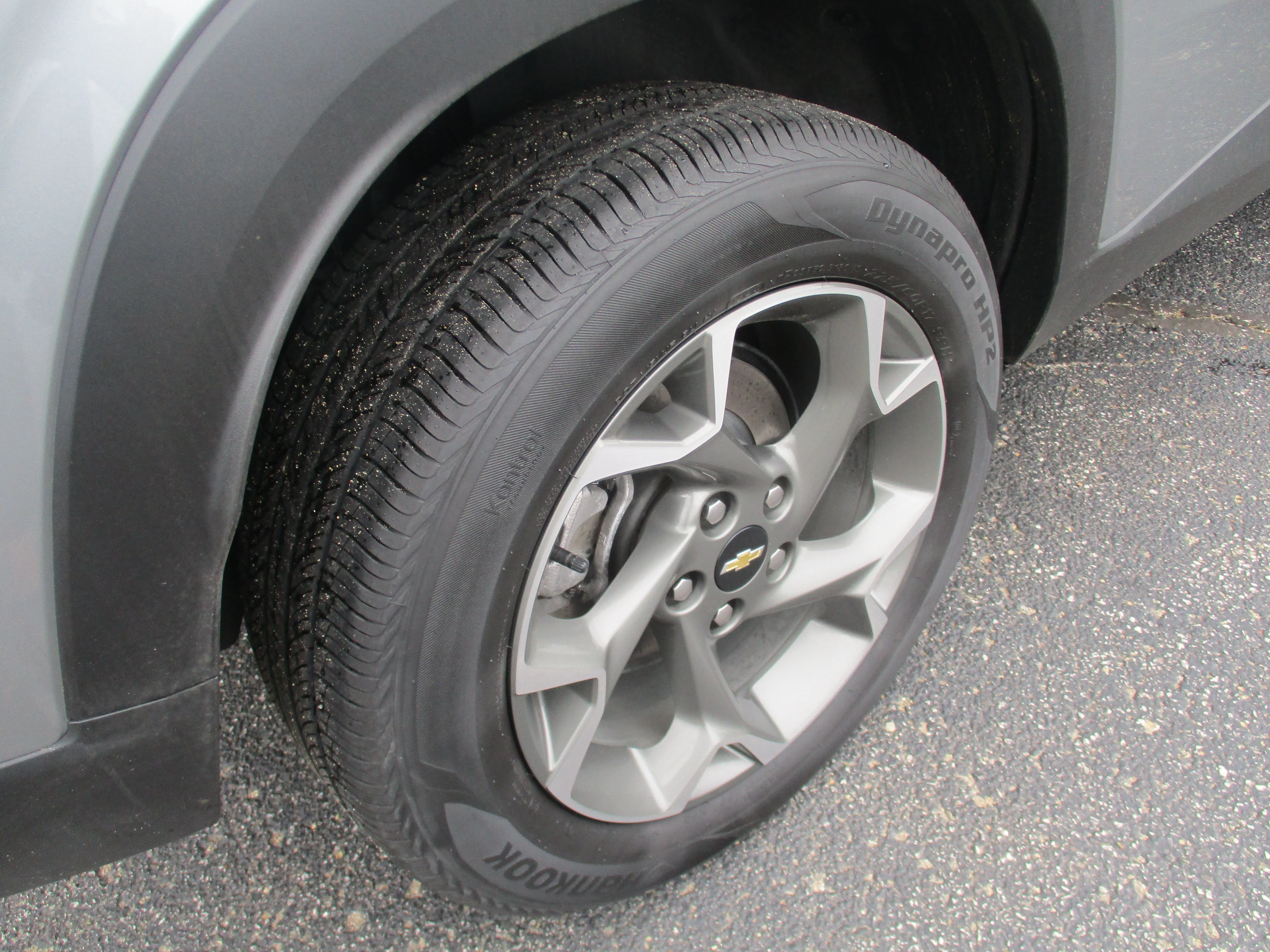 Used 2025 Sterling Gray Metallic Chevrolet LT FWD image 42