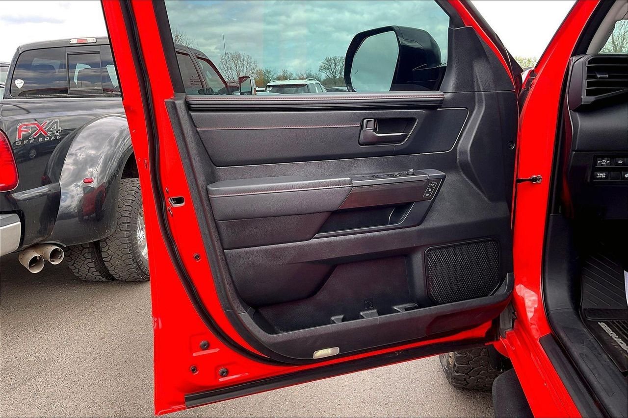 2023 Toyota Sequoia TRD Pro - Photo 22