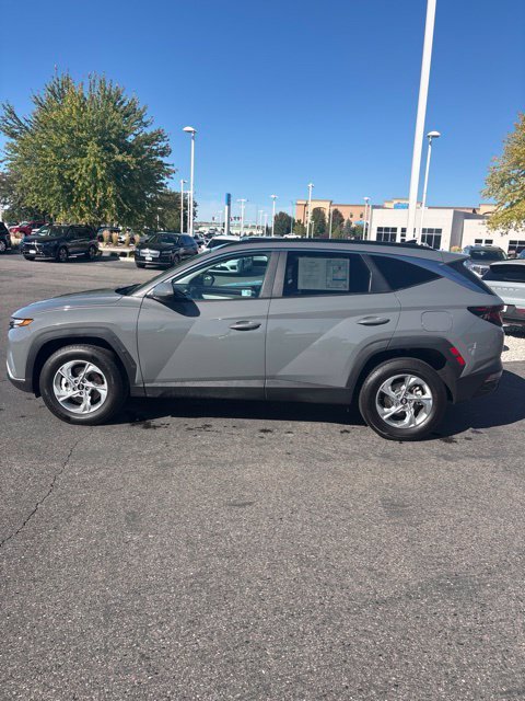 Used 2024 Gray Hyundai SEL image 5