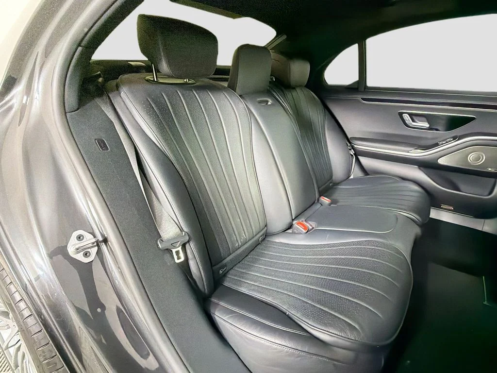 Used 2023 Gray Mercedes-Benz S 500 image 29
