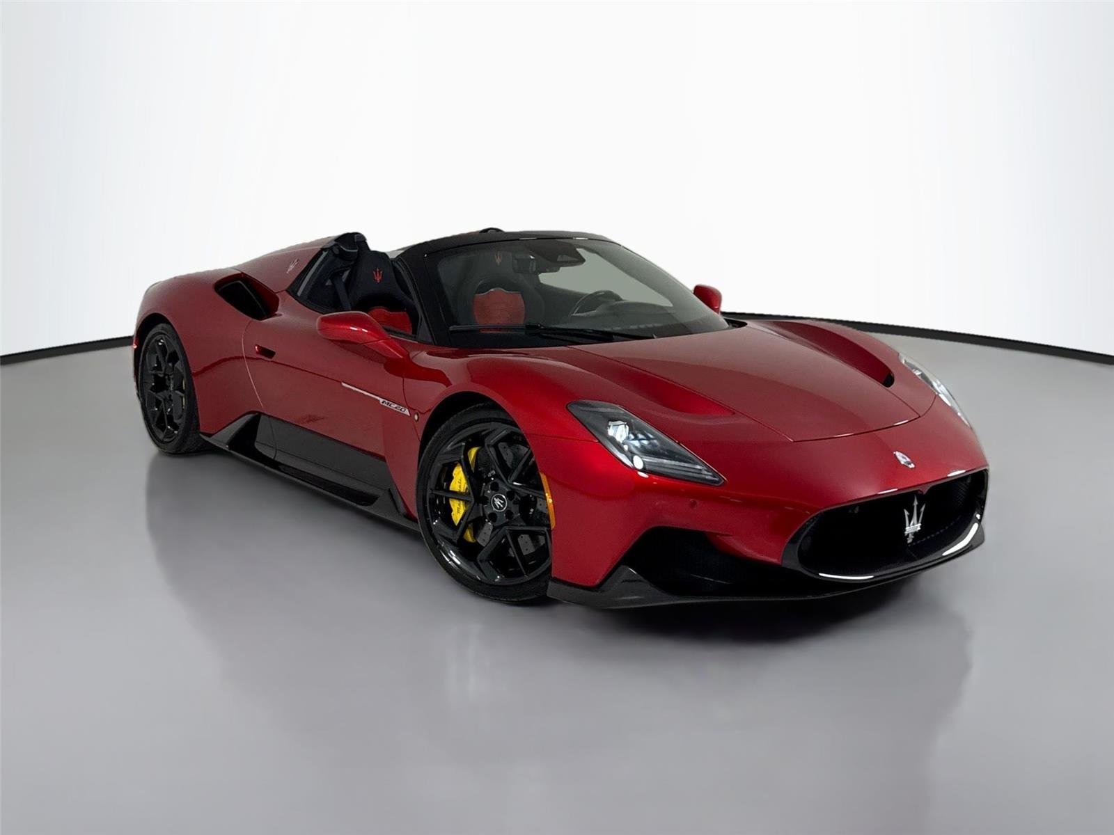 Used 2023 Exclusive Rosso Vincente Maserati Cielo Spider | $350k MSRP | Carbon Race Seats | Int & Ext Carbon image 42