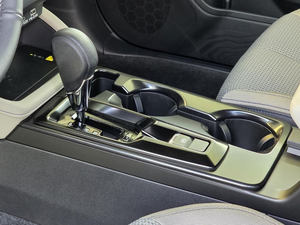New 2026 CRYSTAL WHITE PEARL Subaru Premium image 22