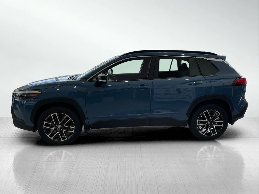 New 2026 Cavalry Blue Toyota XLE image 6