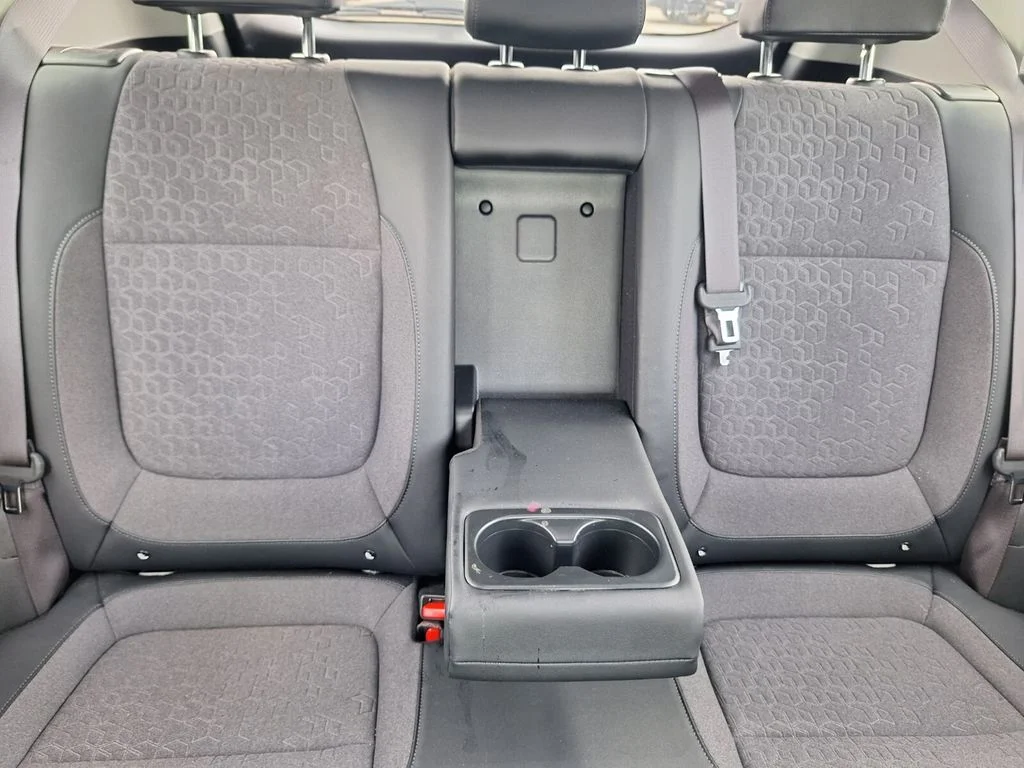 Used 2024 White Kia S image 26