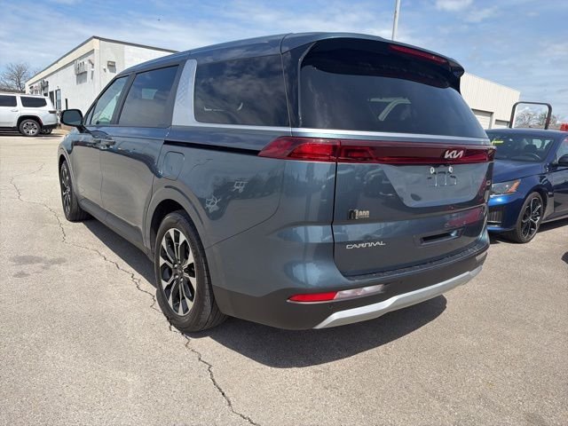 Used 2023 Blue Kia EX image 7