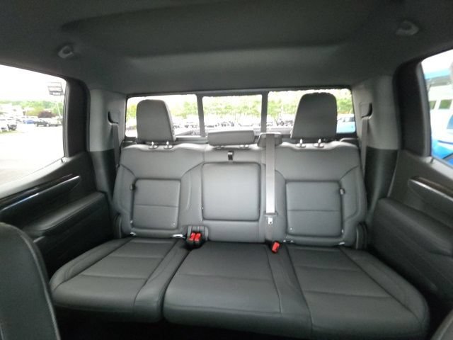 2026 Chevrolet Silverado 1500 RST - Photo 28