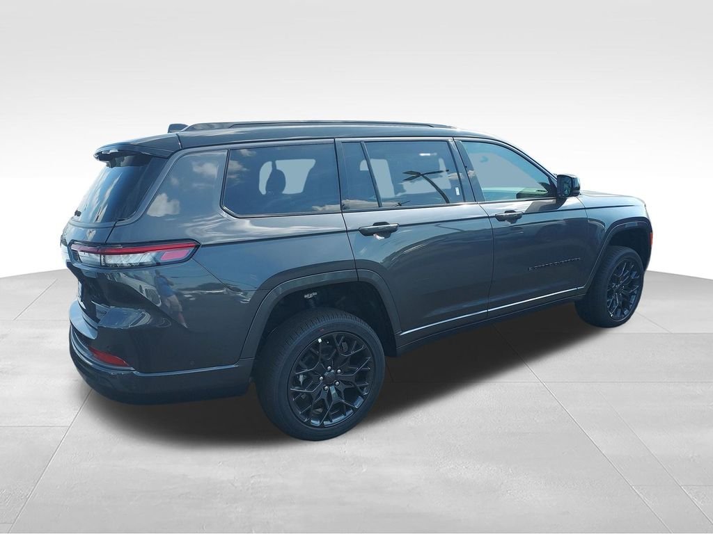 New 2026 Baltic Gray Metallic Clear-Coat Exterior Paint Jeep Summit image 6