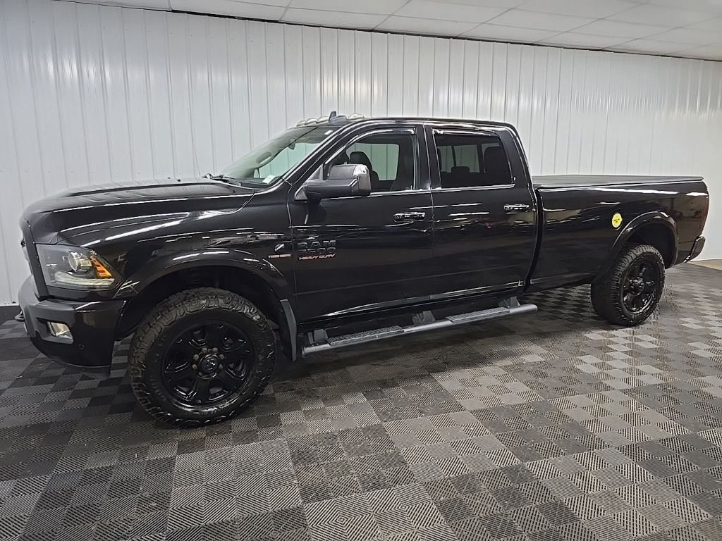 Used 2017 Black Ram Laramie image 6