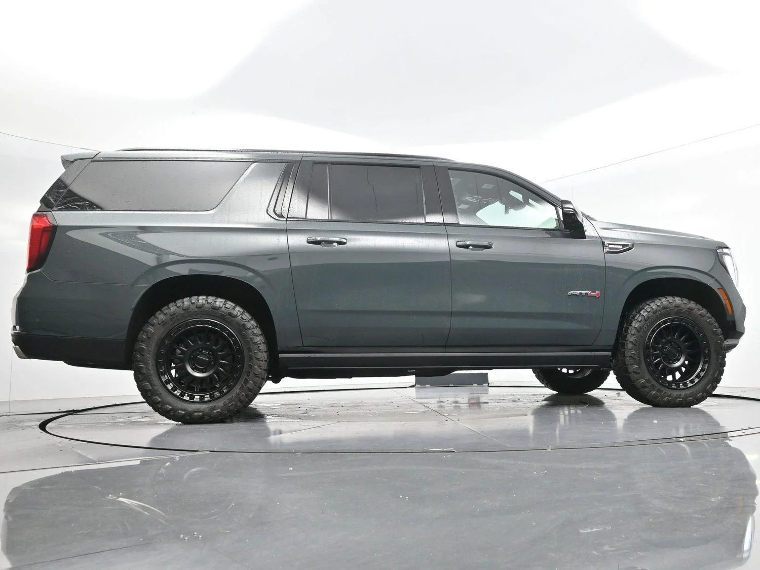 Used 2026 Midnight Pine GMC AT4 image 55
