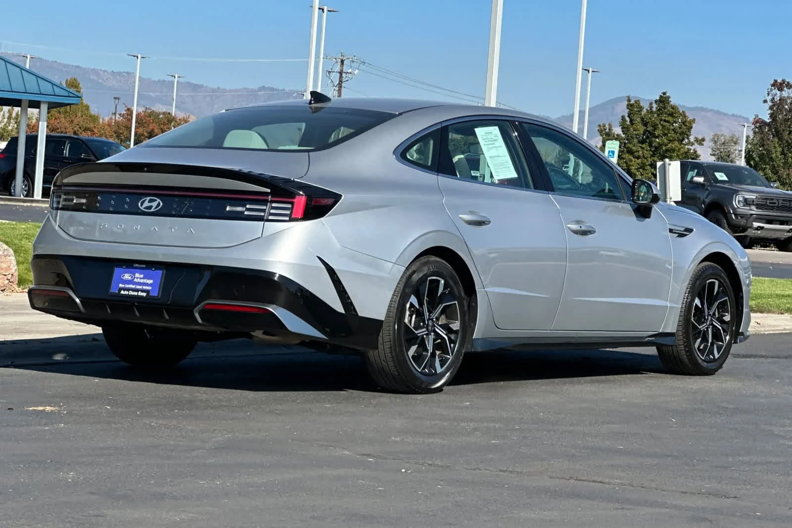 Certified Used 2025 Silver Hyundai SEL image 2