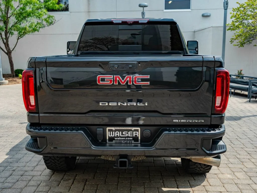 Used 2021 Carbon Black Metallic GMC Denali image 7