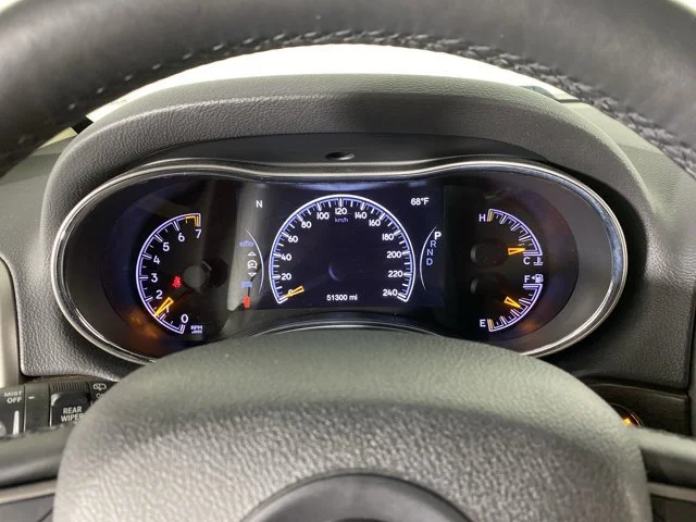 Used 2018 Silver Jeep Laredo E image 21