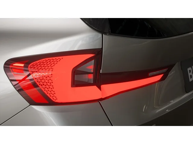 New 2027 Space Silver Metallic BMW  image 8