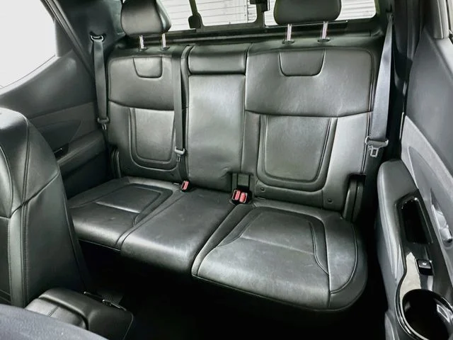Certified Used 2022 Black Hyundai Limited image 11