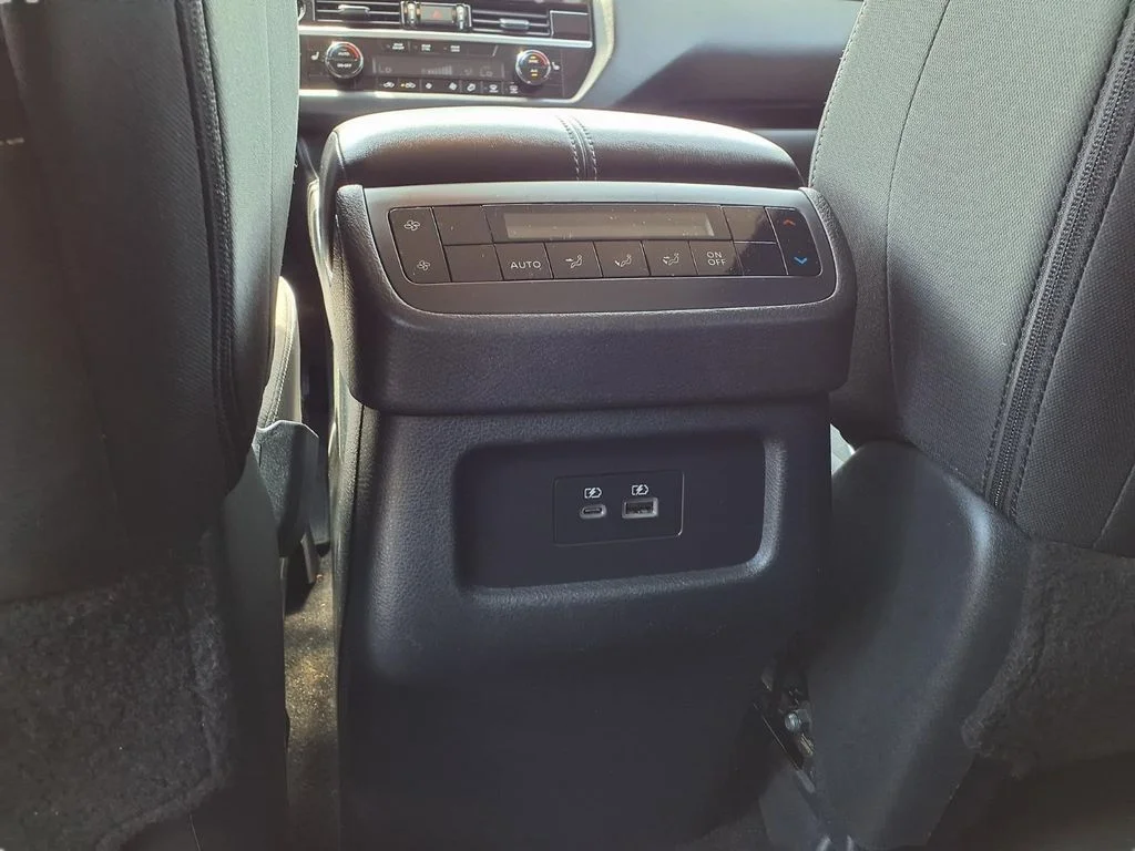 Used 2025 Silver Nissan SV image 24