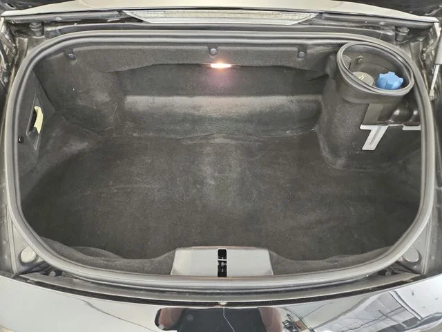Used 2006 Black Porsche Base image 18