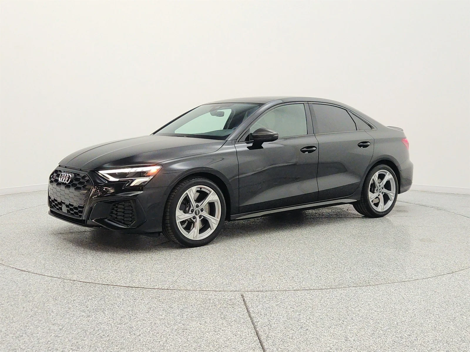 2023 Audi S3 2.0 TFSI Premium Plus quattro S tronic's photo
