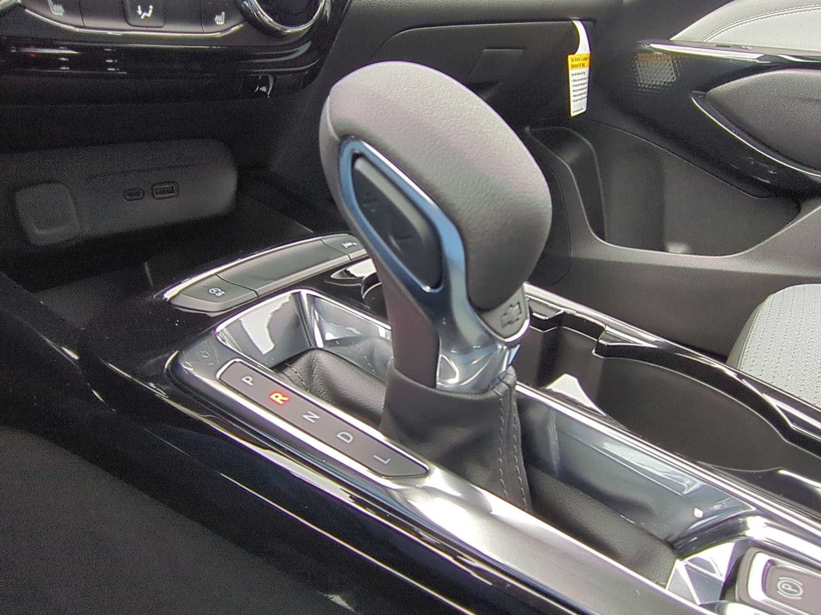 New 2026 Sterling Gray Metallic Chevrolet LT image 21