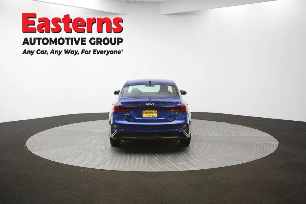 Used 2023 Blue Kia LXS image 35