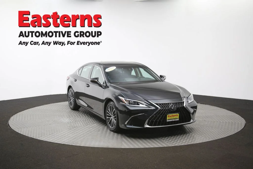 Used 2023 Black Lexus 350 image 53