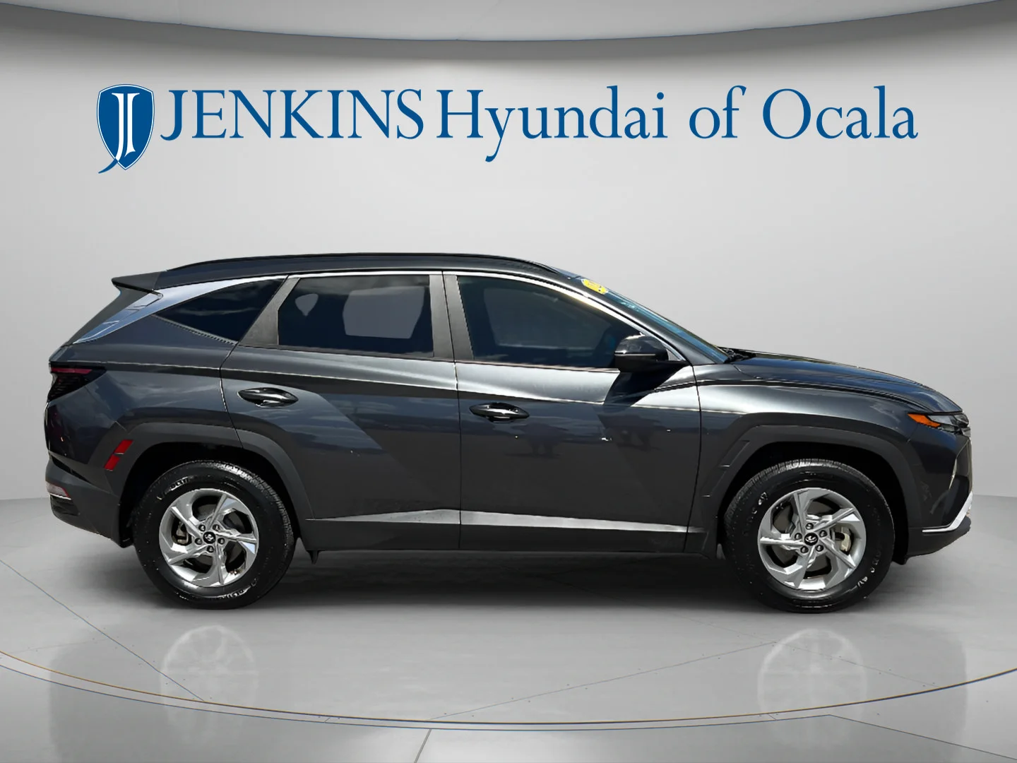 Used 2022 Portofino Gray Hyundai SEL image 2