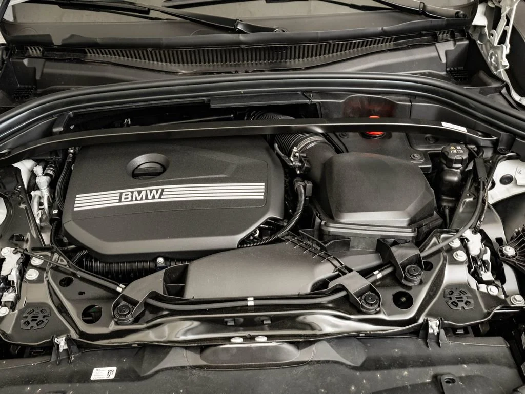 New 2026 Alpine White BMW xDrive28i image 48