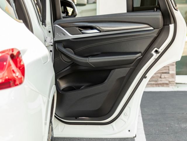Used 2020 Alpine White BMW Base image 30